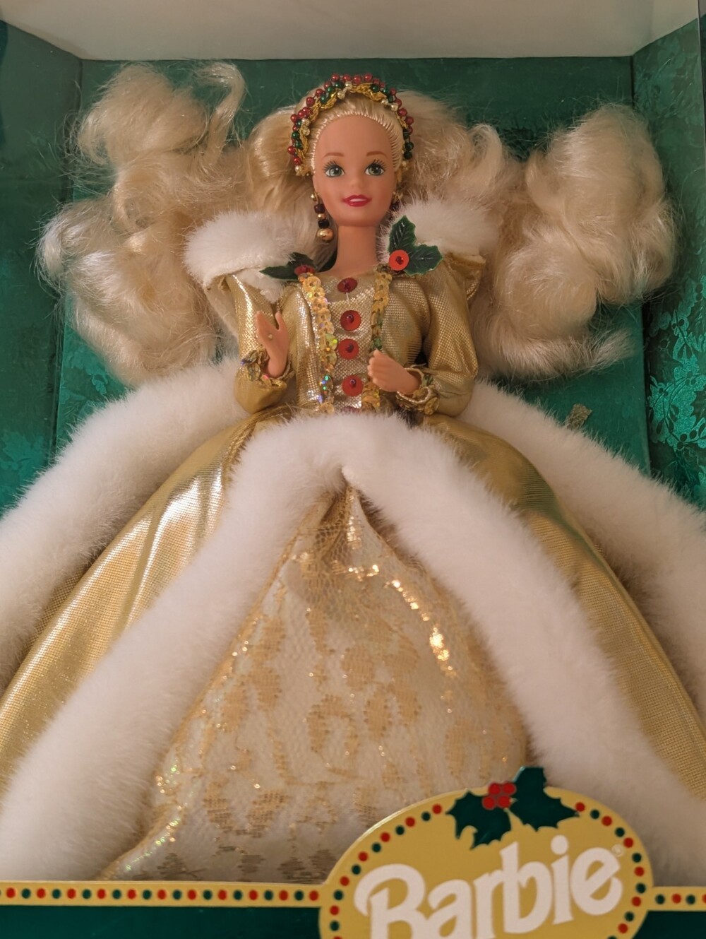 Vintage Barbie Happy Holidays 1994 Special Edition NRFB MINT